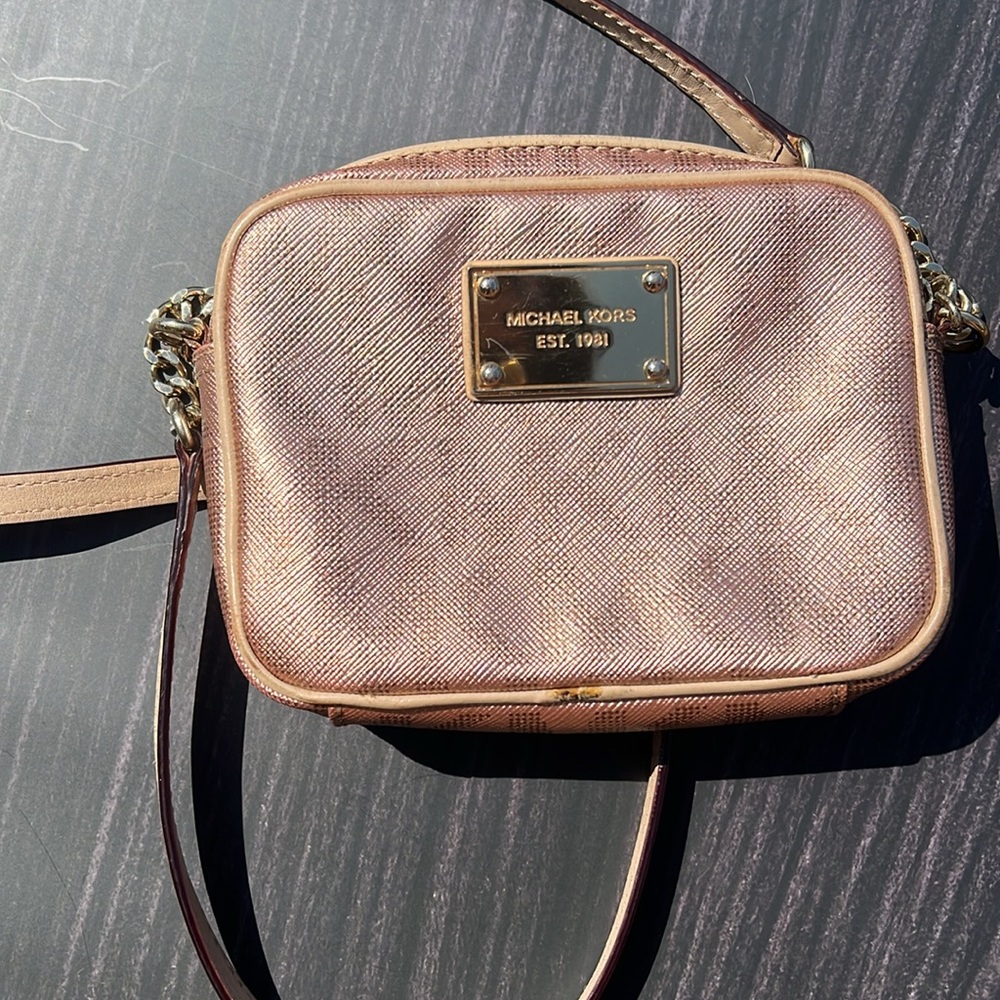 MK Michael Kors Signature Coated Canvas Metallic Rose Gold Small Crossbody